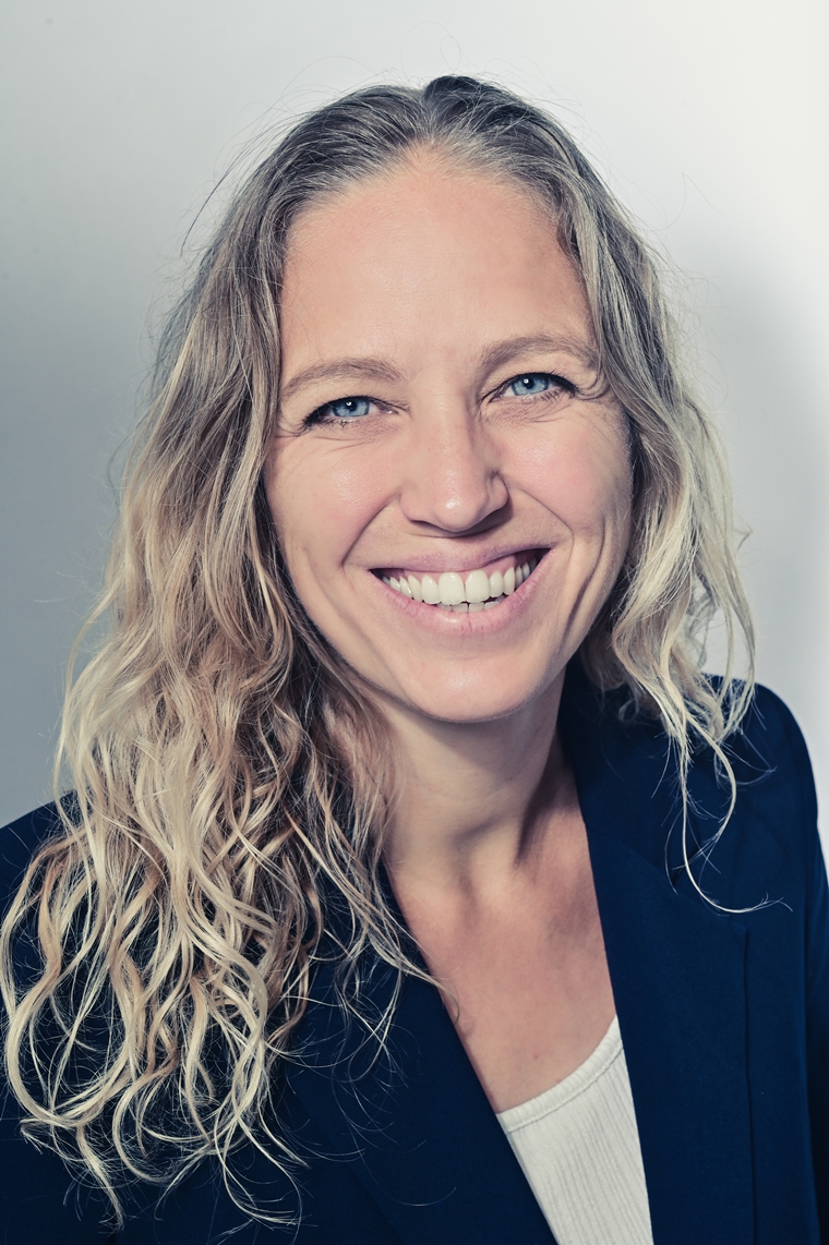 Sandra von SAN-RAYS